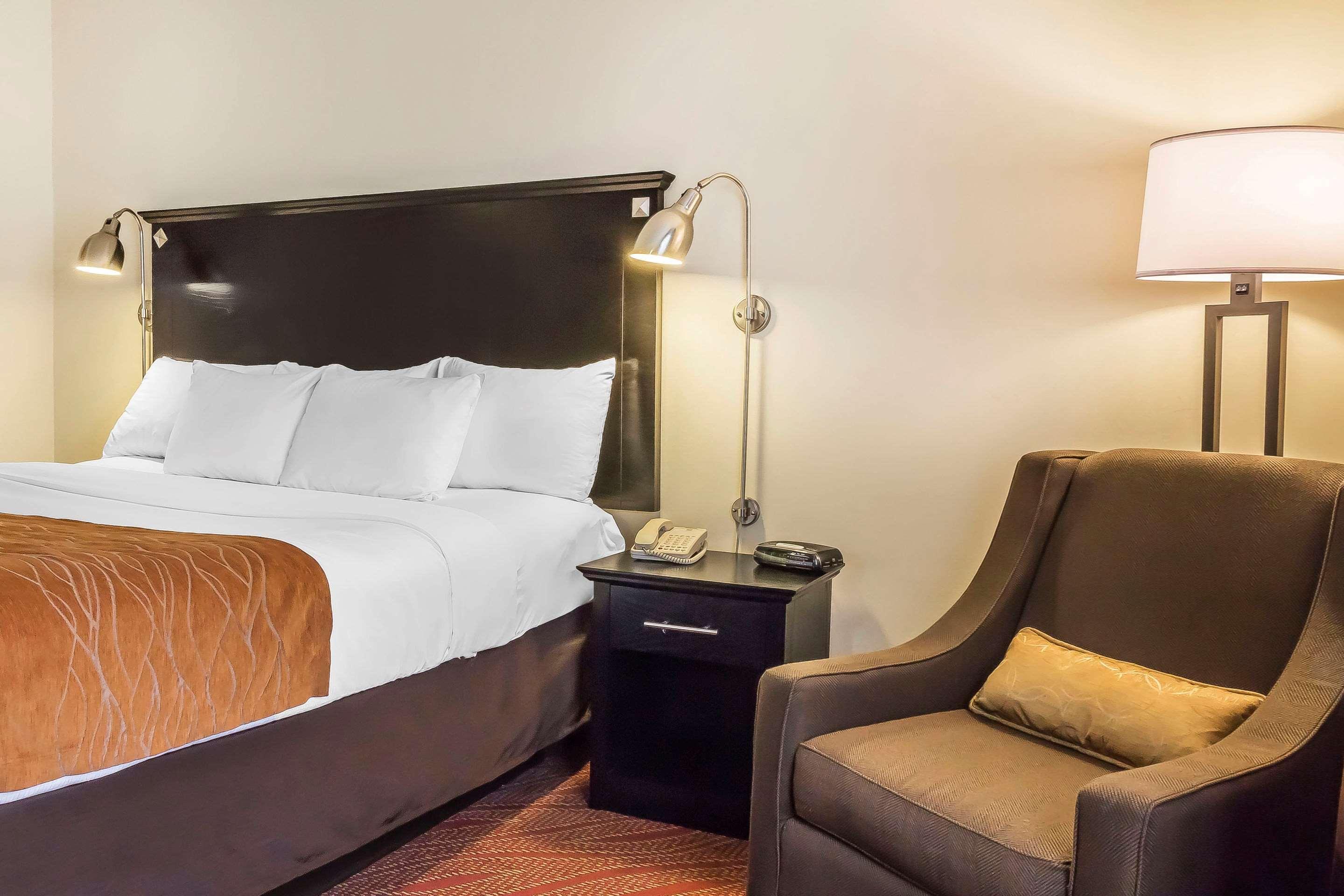 Comfort Inn & Suites Laguardia Airport New York Exterior foto