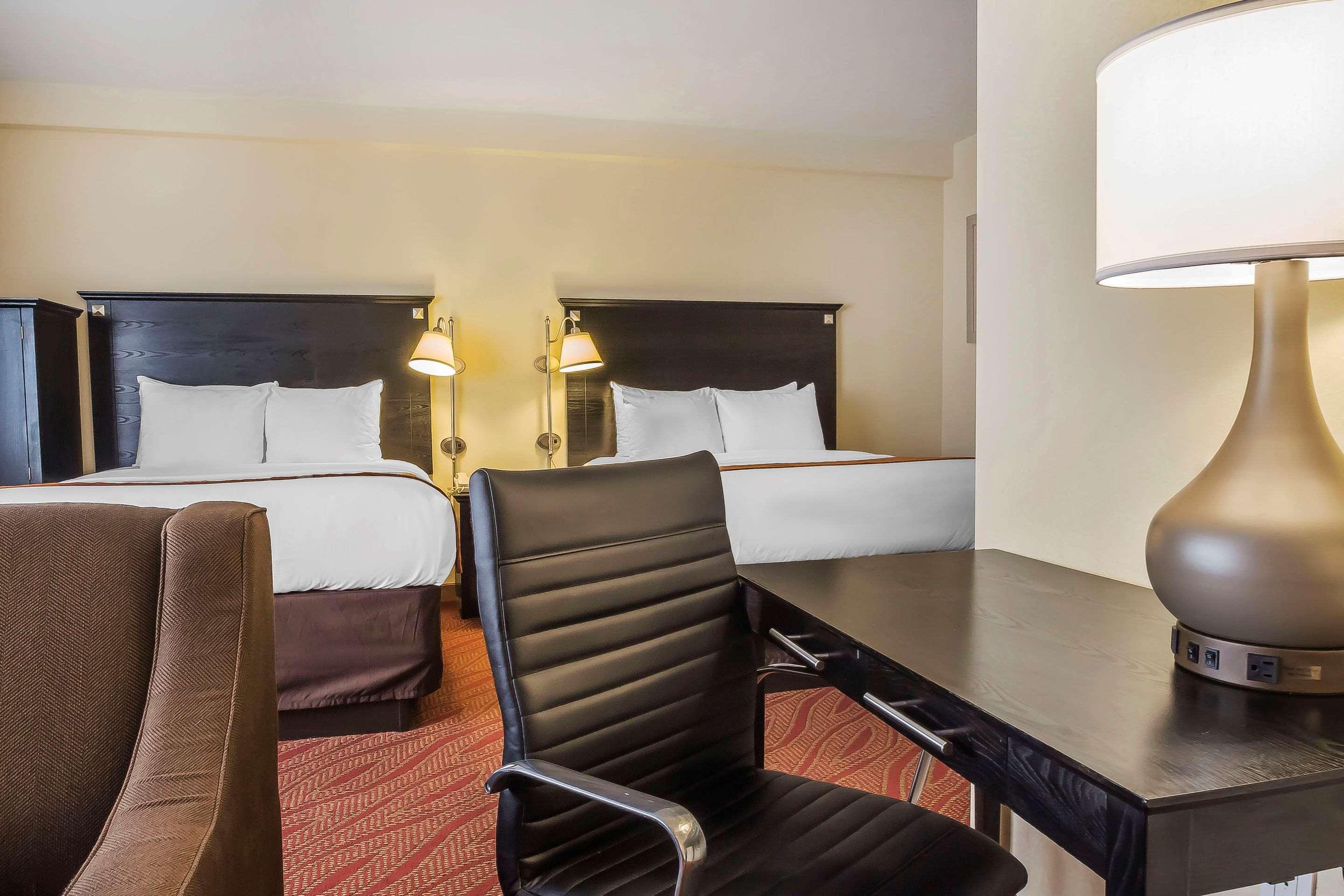 Comfort Inn & Suites Laguardia Airport New York Exterior foto