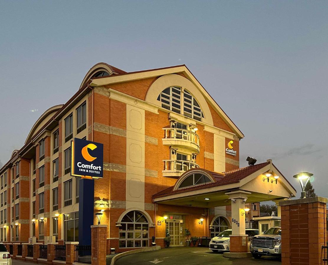 Comfort Inn & Suites Laguardia Airport New York Exterior foto
